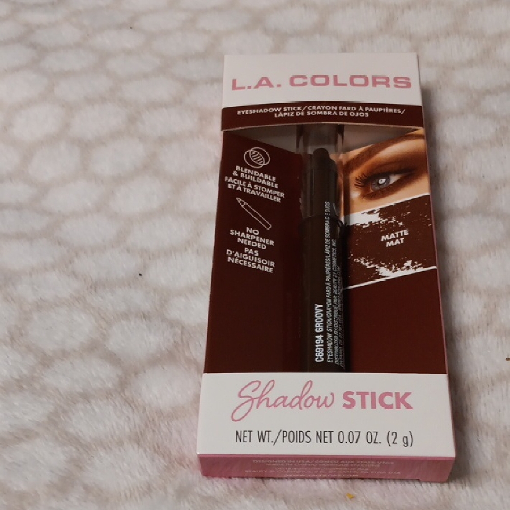 L.A. Colors Matte Eye Shadow Stick in Rich Brown
